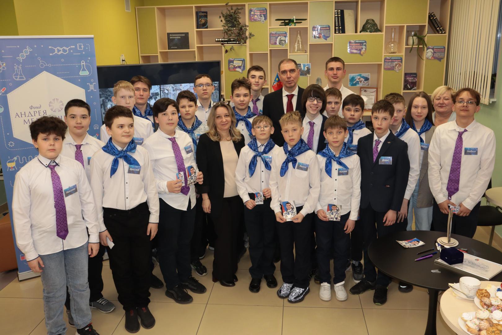 Фонд Андрея Мельниченко - Как Фонд Мельниченко отметил День космонавтики в Кузбассе